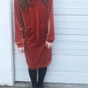 My mothers daughter orange velour sweater dress